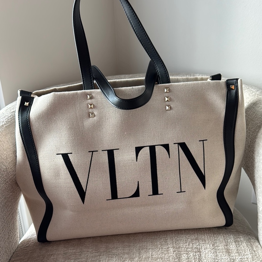 Women's Canvas Tote Bag - Black and Cream